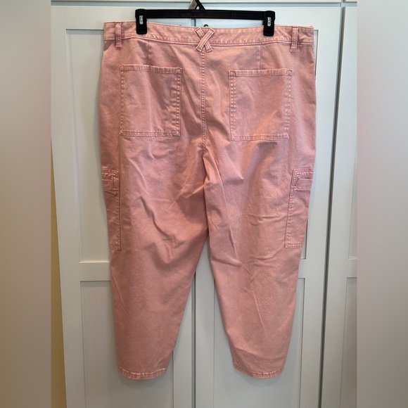 Clearance! Terra & Sky 20W Utility ankle pants - measurements below - Picture 5 of 5